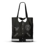 Wednesday Bolsa Compra Shopping Bag Varsity Negra Karactermania