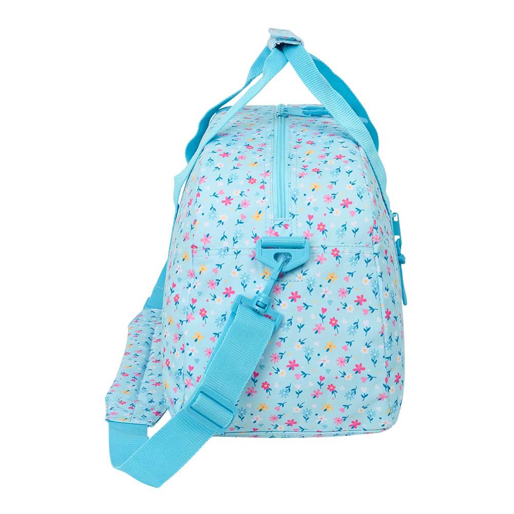 742627611-2.jpg